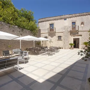 Il Carmine Dimora Storica 3* Erice